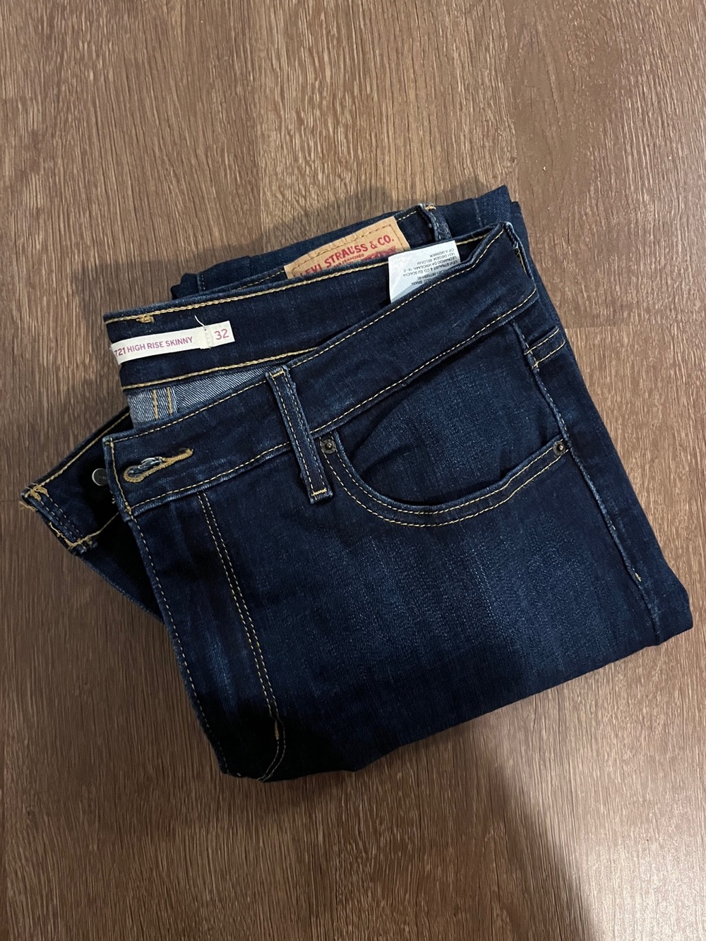 Levi’s 721 High Waisted Skinny Stretch Jeans